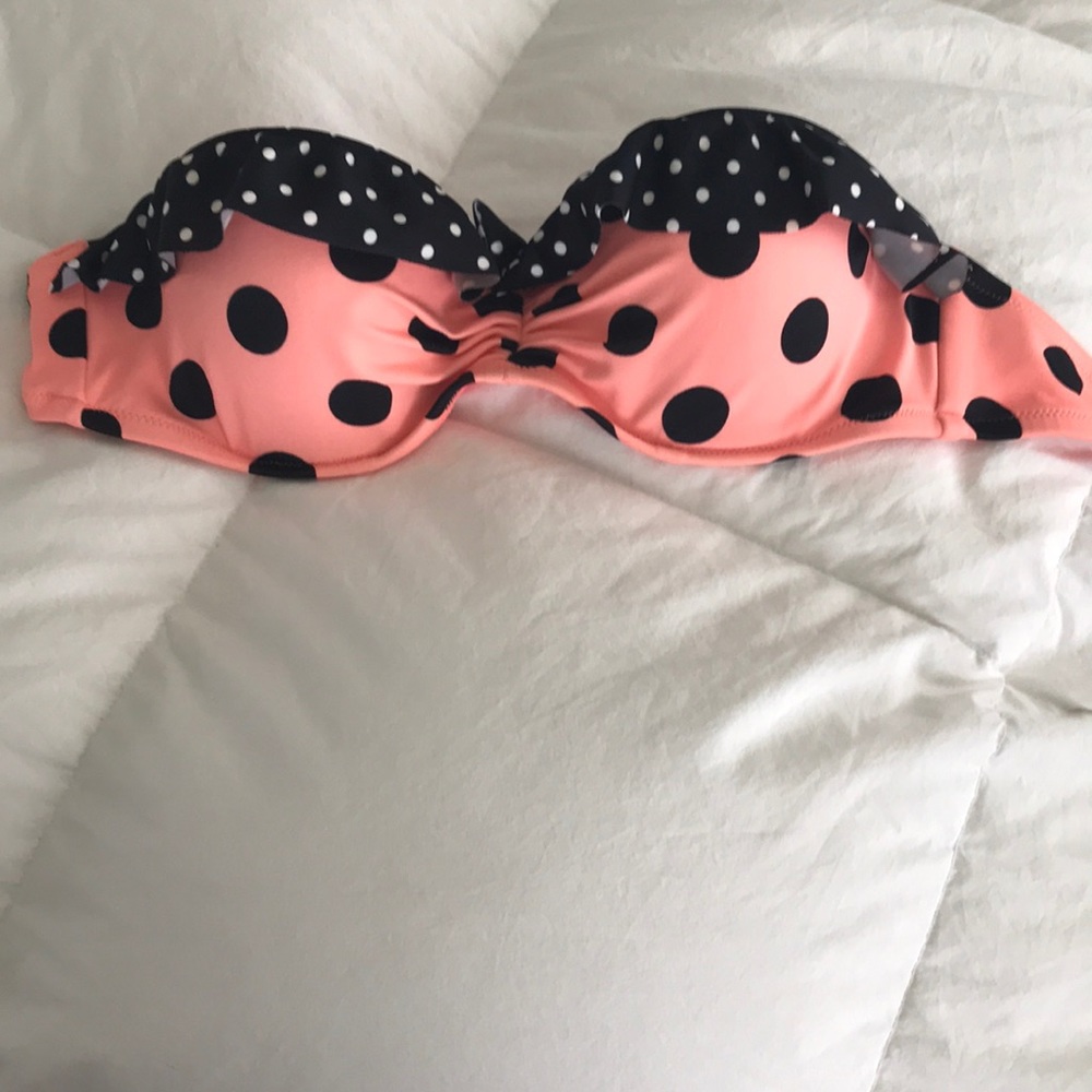 Victoria’s Secret Strapless Swim Top 32B